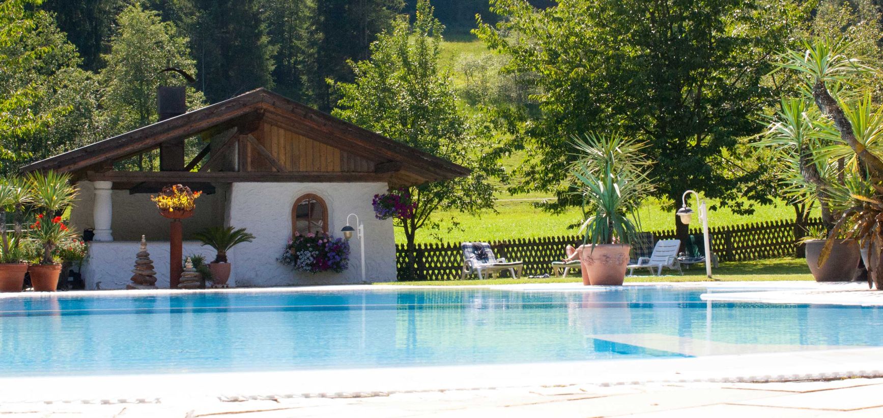 Close-up of our hotel pool